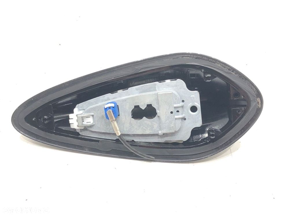 ANTENA - 71.00 PLN - BMW 3 Touring (F31) 2012 - 2019 320 d 135 kW [184 KM] olej napędowy 2012 - - 3