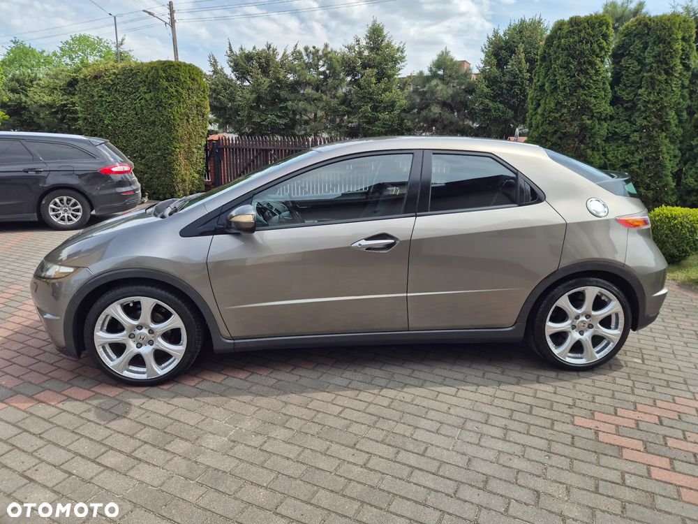 Honda Civic 1.8i-VTEC Executive - 3