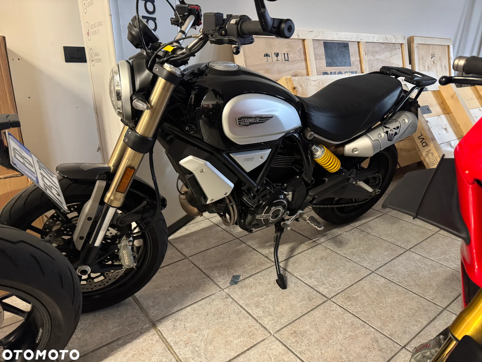 Ducati Scrambler - 27