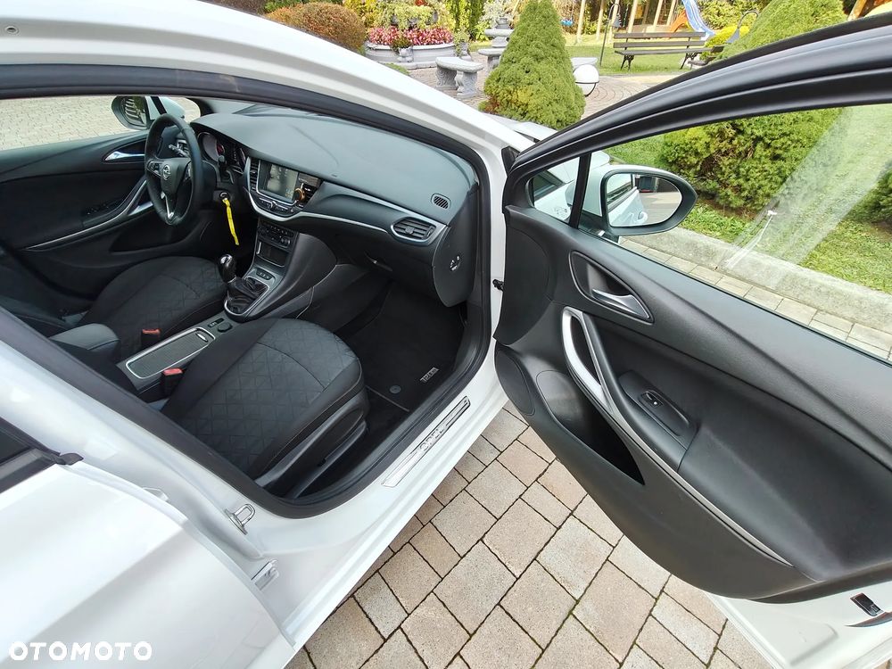Opel Astra 1.6 D Start/Stop Innovation - 30