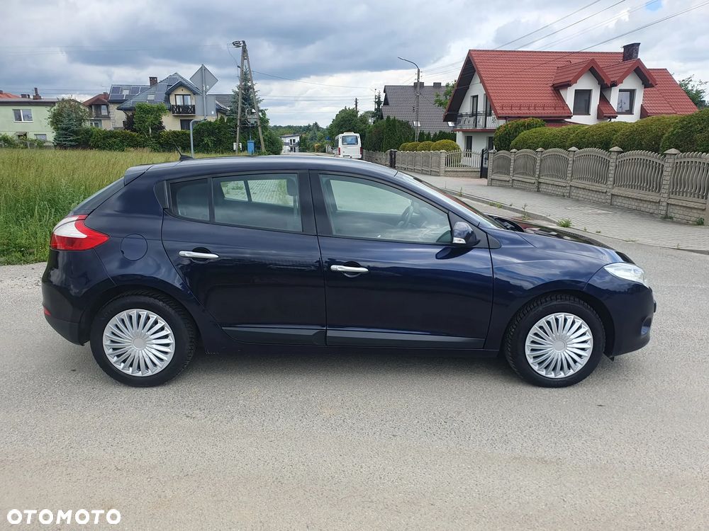 Renault Megane 1.6 16V Dynamique - 4