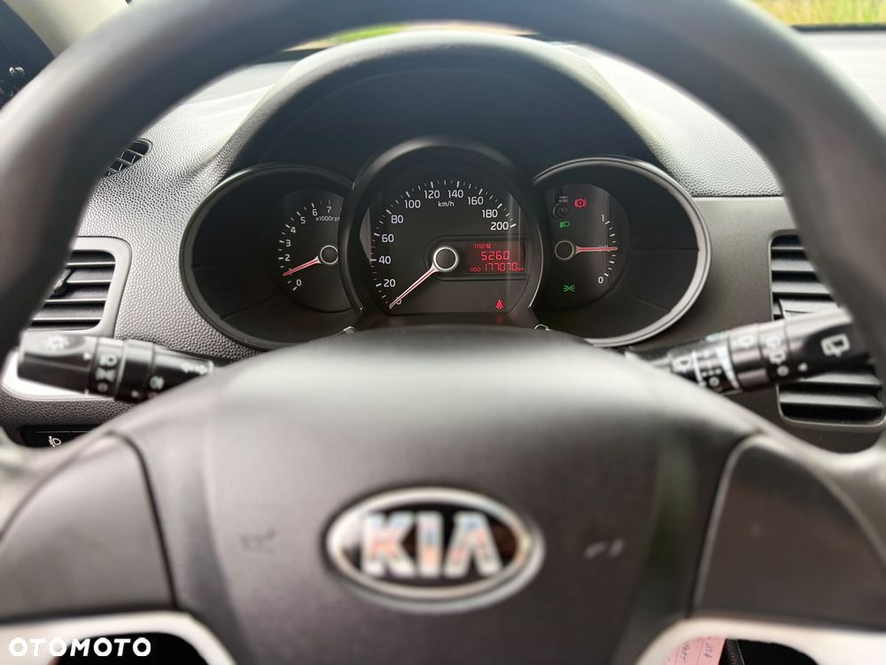 Kia Picanto 1.0 Dream Team Edition - 20