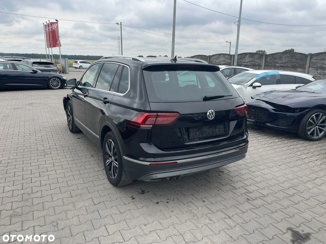 Volkswagen Tiguan 2.0 TDI SCR (BlueMotion Technology) DSG Comfortline - 4