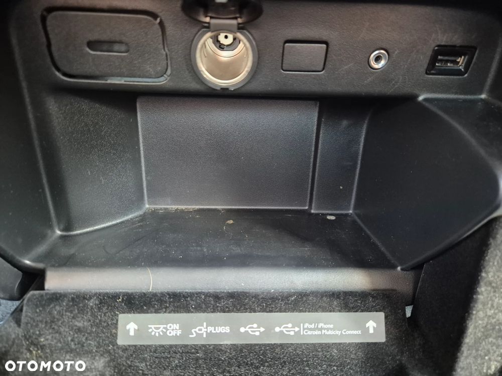 Citroën C4 Picasso 1.2 PureTech MoreLife - 17