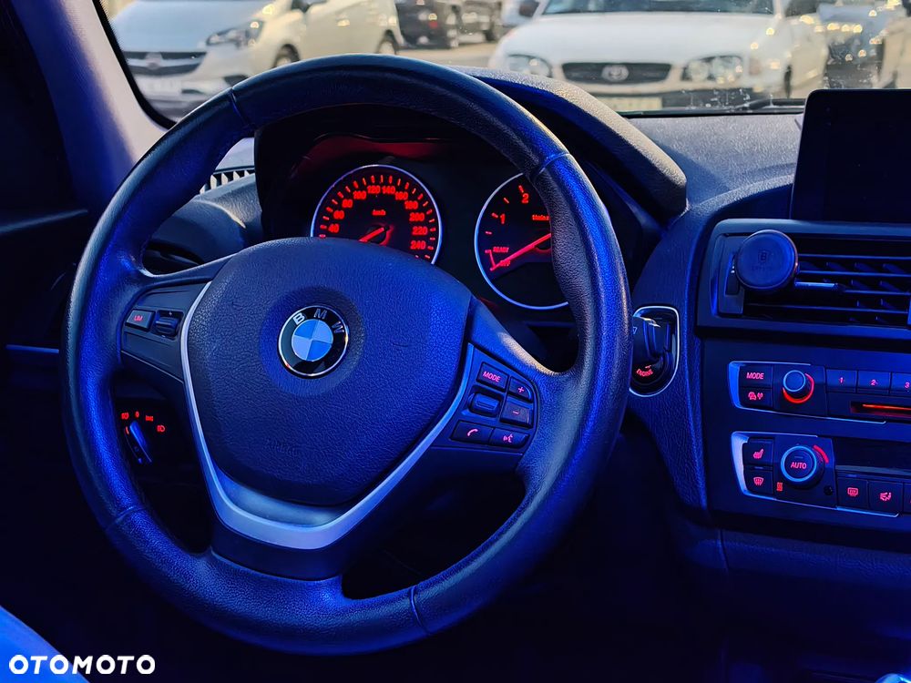 BMW Seria 1 - 35