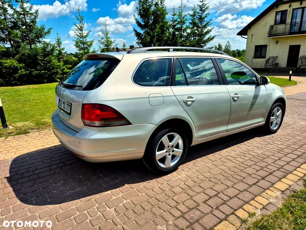 Volkswagen Golf 1.6 TDI Comfortline - 11