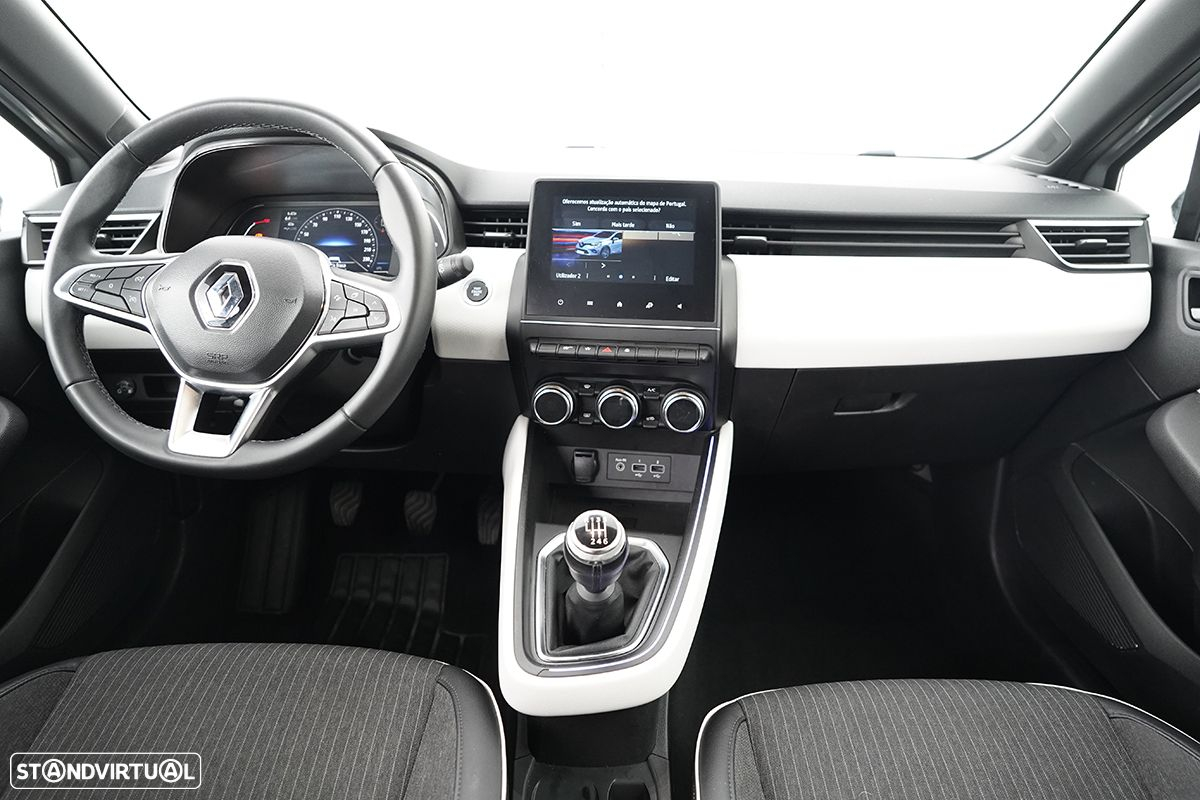 Renault Clio 1.0 TCe Techno Bi-Fuel - 8