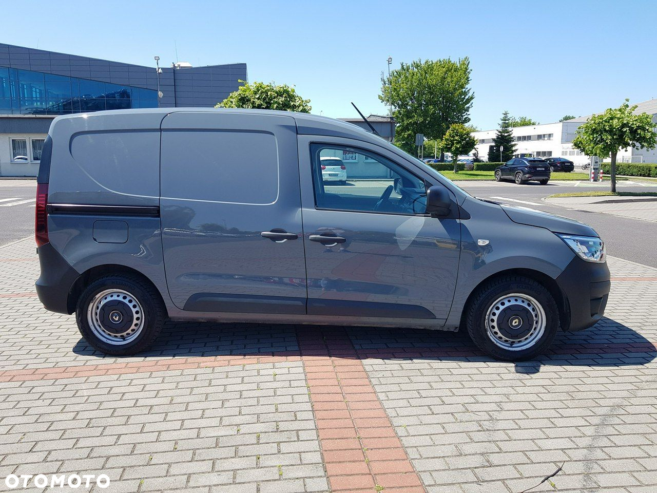 Renault Express - 4