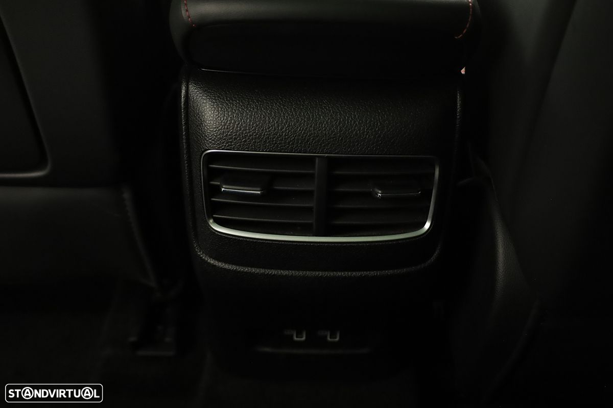 MG EHS 1.5 T-GDI Plug-in Hybrid Luxury - 25