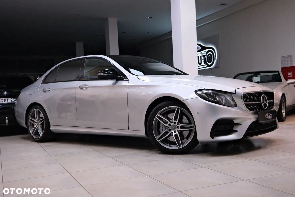 Mercedes-Benz Klasa E 43 AMG 4Matic 9G-TRONIC - 3
