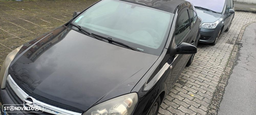Opel Astra GTC 1.3 CDTi - 2