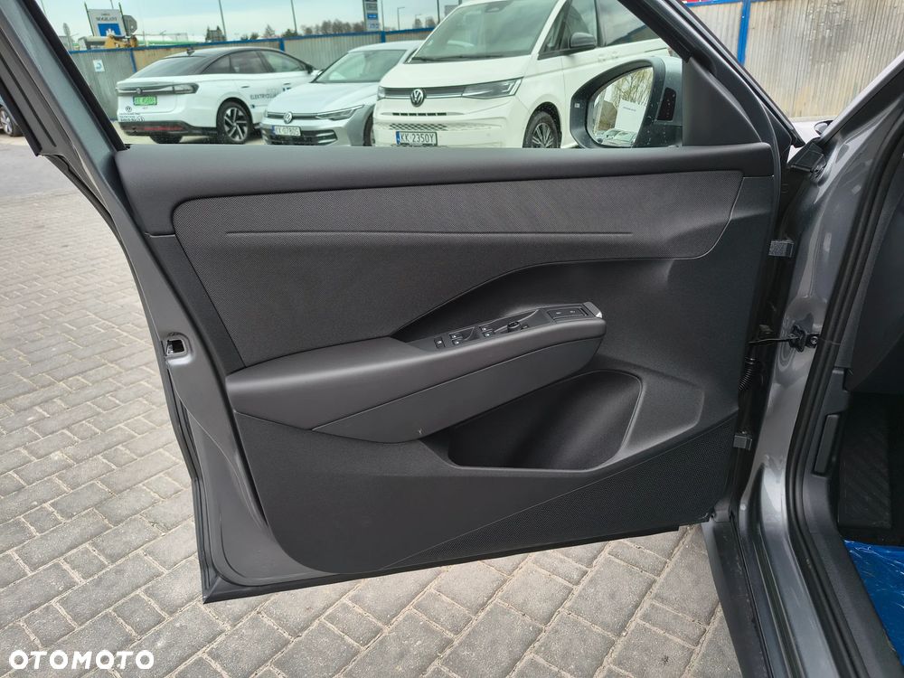 Volkswagen T-Roc 1.5 eTSI Trend DSG - 16