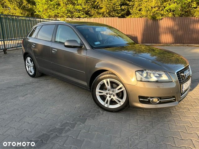 Audi A3 Sportback 1.6 TDI Ambition - 1