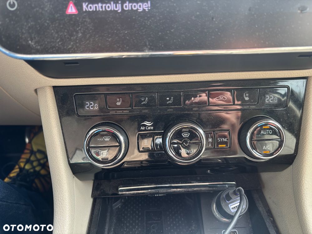 Skoda Superb 2.0 TSI 4x4 L&K DSG - 37