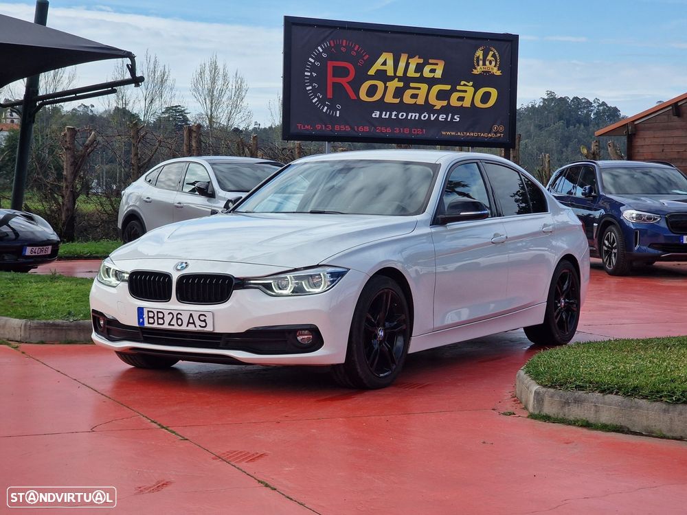 BMW 320 d EfficientDynamics Auto Line Sport - 2