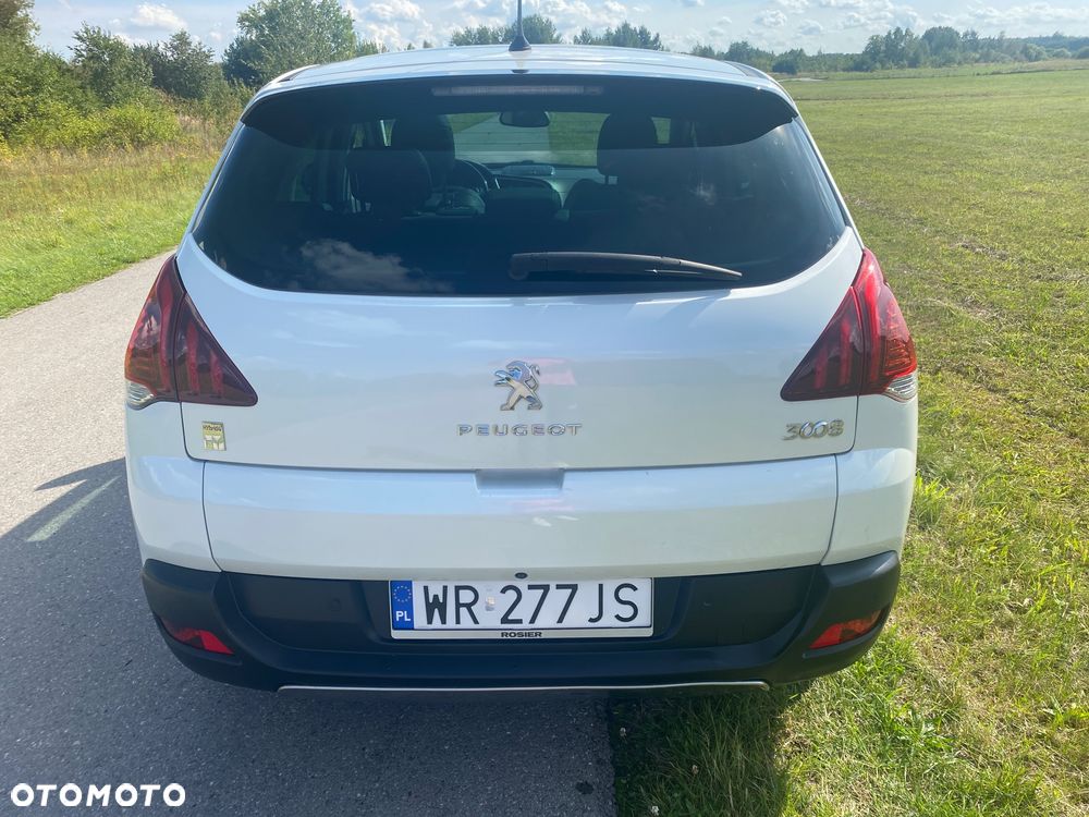 Peugeot 3008 2.0 HDi HYbrid4 - 5