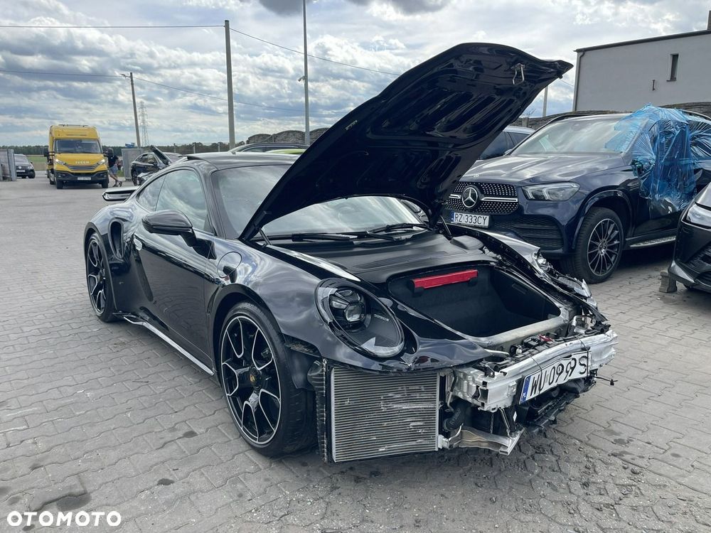 Porsche 911 911Turbo S - 4