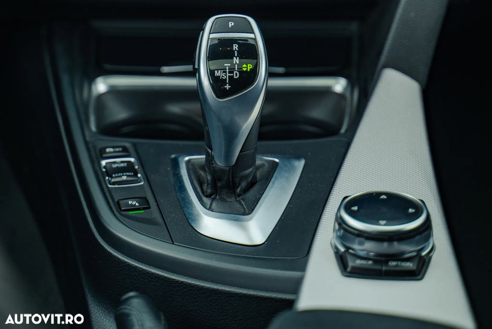 BMW Seria 3 325d Sport-Aut. M Sport - 9