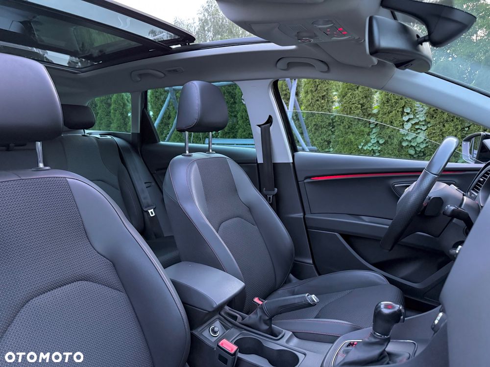 Seat Leon Sportstourer 2.0 TDI FR S&S DSG - 15