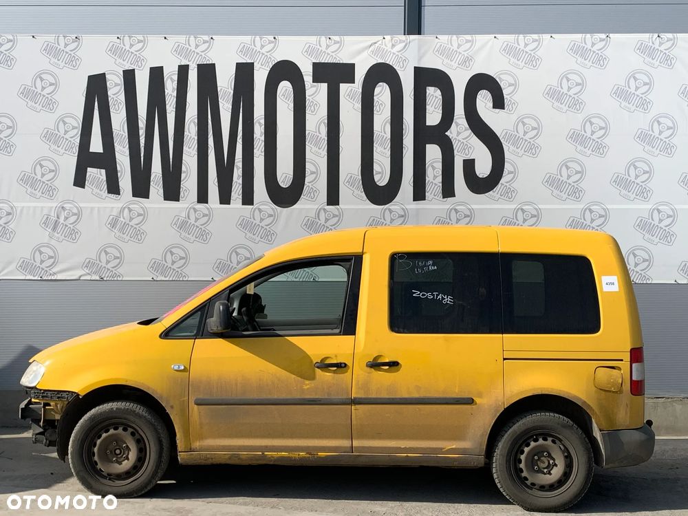 VOLKSWAGEN CADDY 2006 *SAMOCHÓD NA CZĘŚCI* 4358  MASKA, LAMPA, DRZWI, LUSTERKO, ZDERZAK, GRILL, BŁOTNIK, KLAPA, BELKA, DESKA, FOTELE, KANAPA, ĆWIARTKA KIEROWNICA, TARCZE, ZACISKI, ZAWIESZENIE, KOMPLETNY PRZÓD, KOMPLETNY TYŁ, LICZNIK, ZEGARY, PRAWE LEWE PRZÓD TYŁ - 1