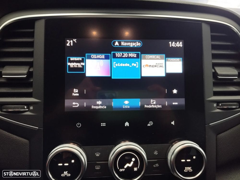 Renault Mégane Sport Tourer 1.6 E-Tech Plug-In Limited - 32