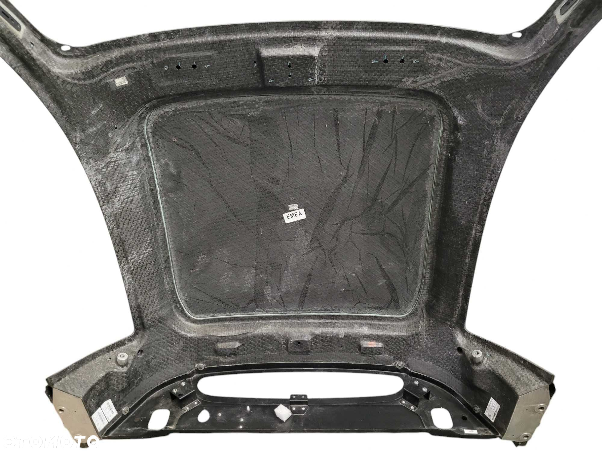 Maserati MC20 - dach CARBON, rama szyby słupek A B - CENTRAL MONOCOQUE - 4