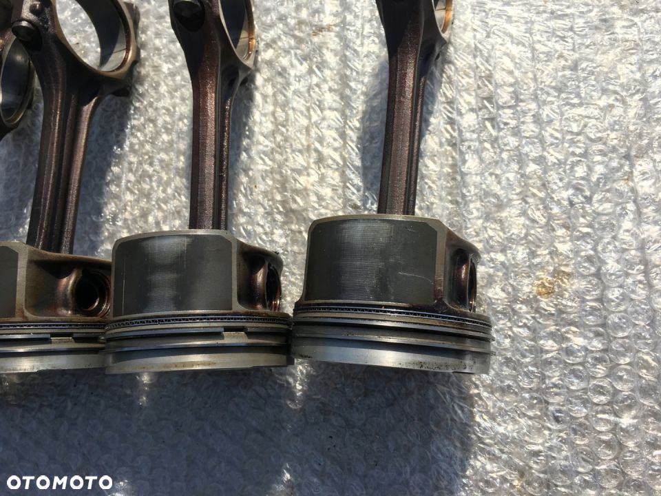 TŁOK Z KORBOWODEM VW GOLF IV SEAT SKODA 1.6 8V AKL - 5