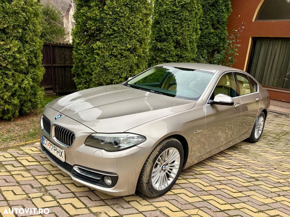 BMW Seria 5 520d Aut. Luxury Line - 1