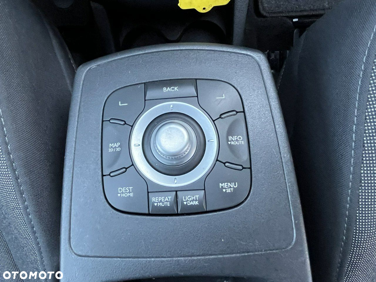 Renault Scenic - 17