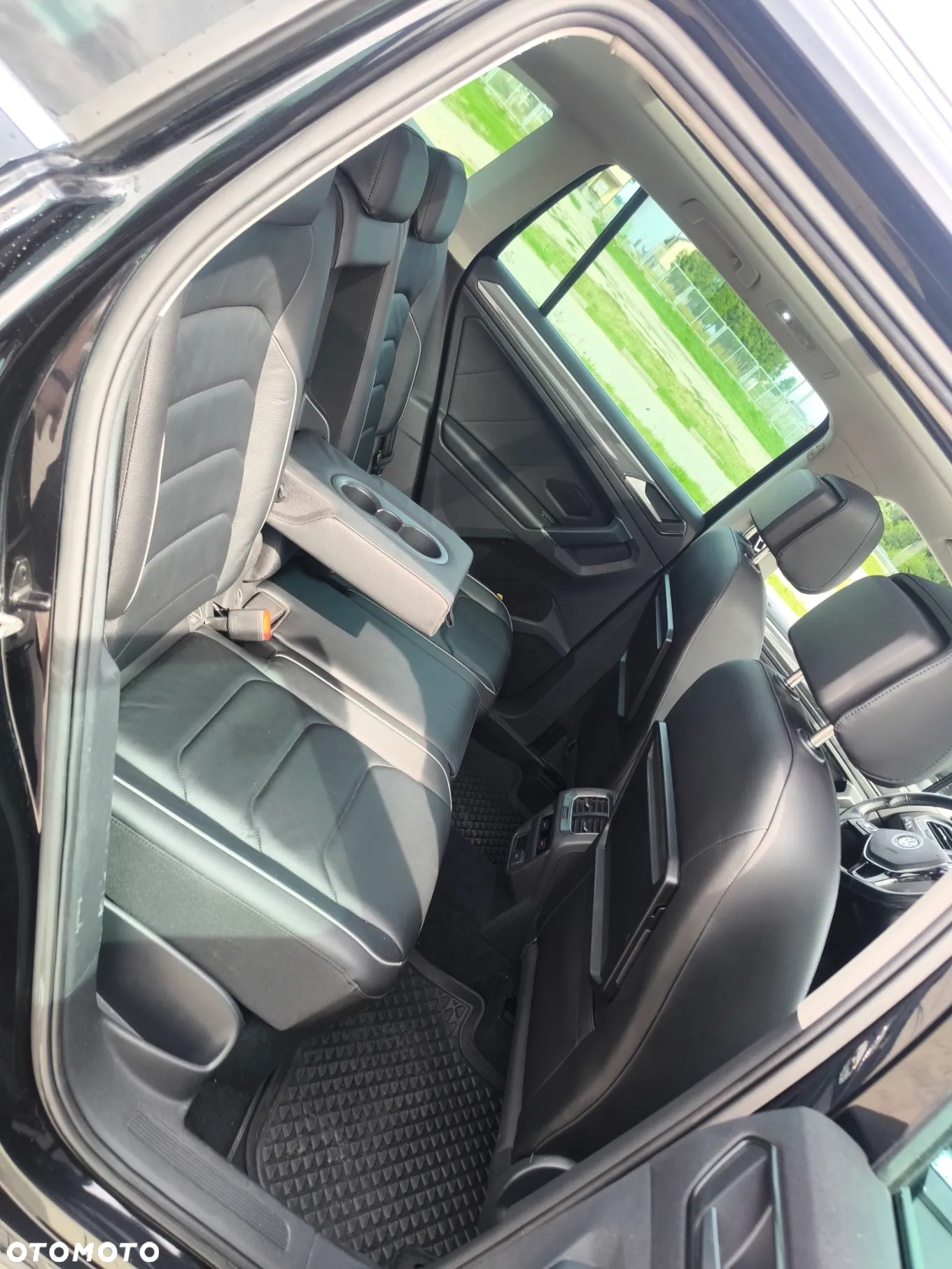Volkswagen Tiguan 2.0 TDI SCR 4MOTION (BlueMotion Techn.) DSG Highline - 29