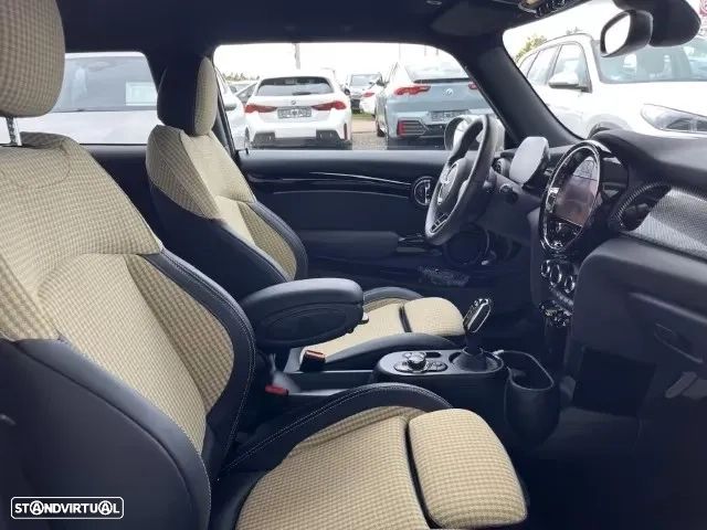 MINI 3 Portas Cooper SE Premium Resolute Edition - 16