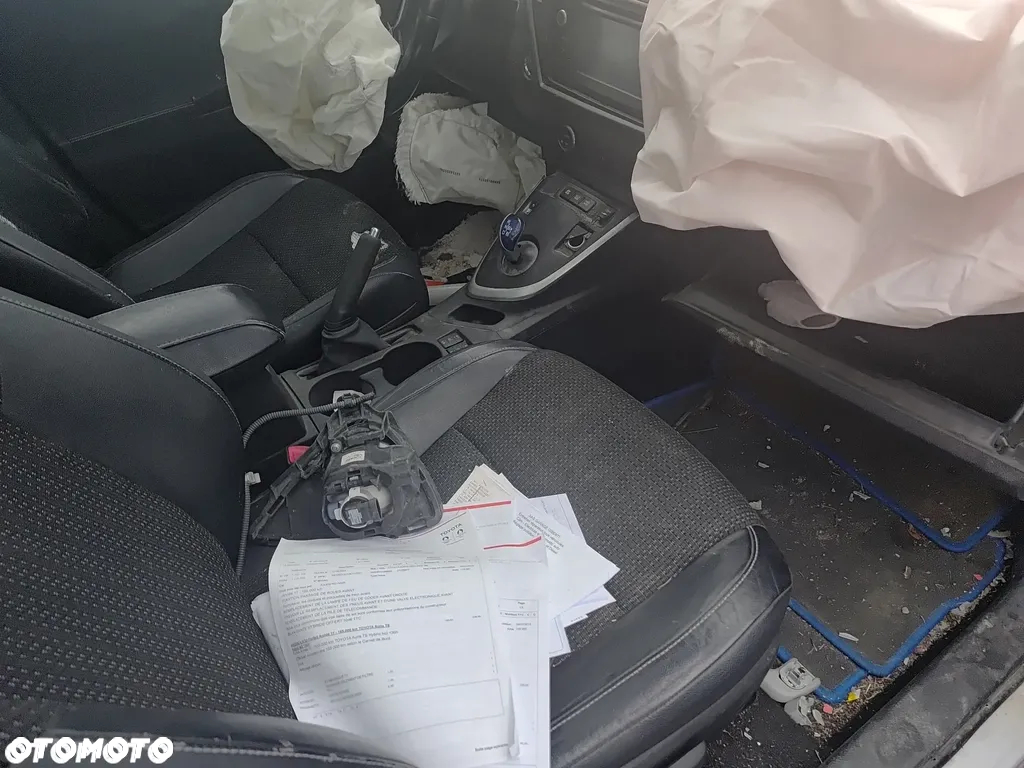 Toyota Auris 1.8 VVT-i Hybrid Automatik Comfort - 18