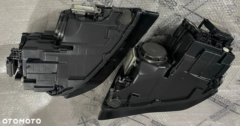 Audi A8 D4 4H reflektory lampy bi xenon skrętne prawy lewy kompletne - 4