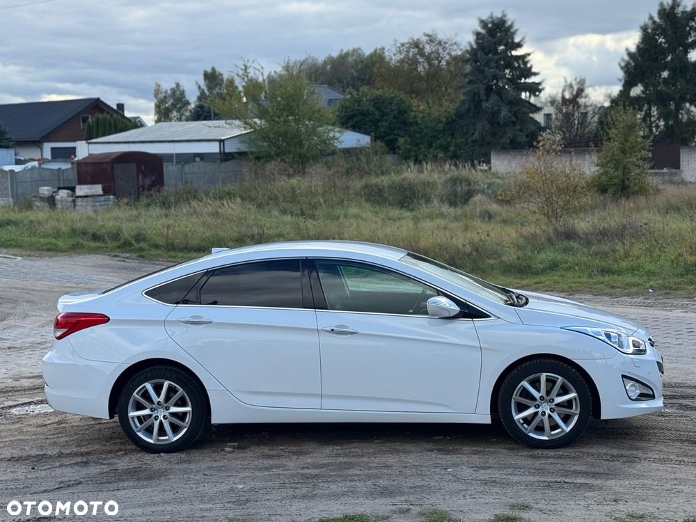 Hyundai i40 1.7 CRDi Premium DCT - 3