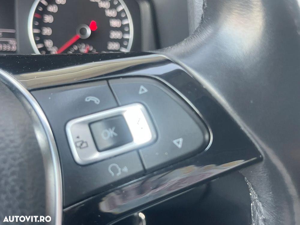 Volkswagen Amarok 4M Comfortline - 15