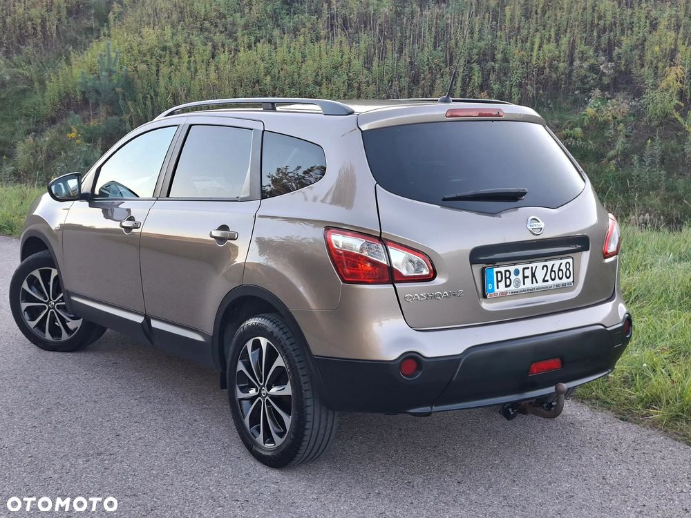 Nissan Qashqai+2 2.0 360 - 13