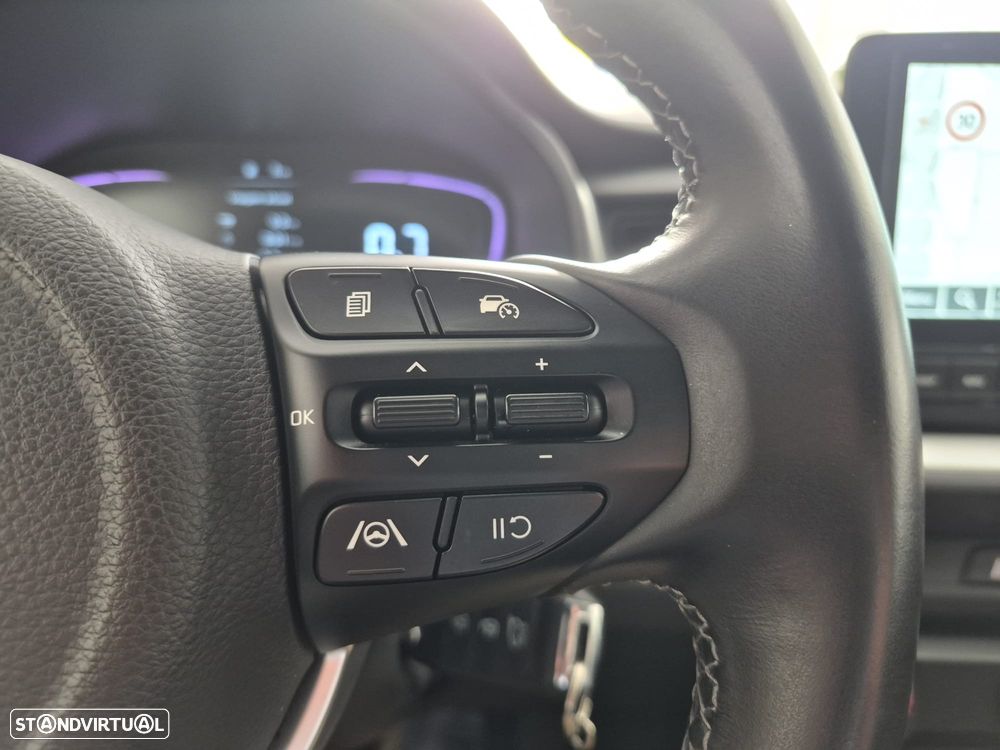 Kia Stonic 1.2 MPi Dynamic — fotografia 10
