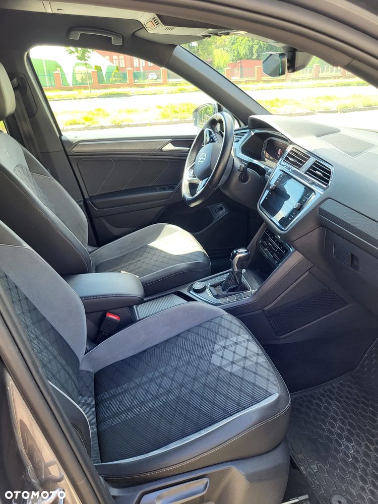 Volkswagen Tiguan Allspace 2.0 TSI 4Mot R-Line DSG - 17