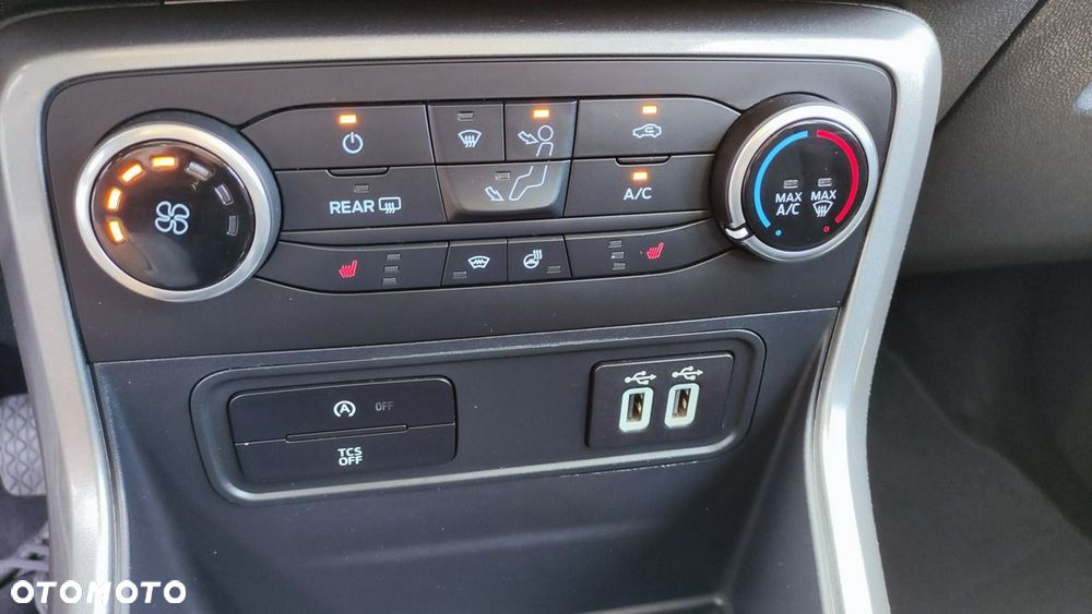 Ford EcoSport - 33
