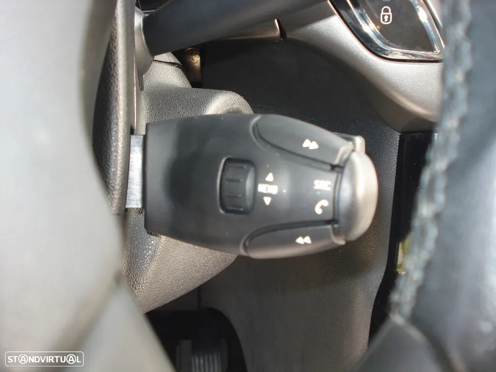 Citroën C3 1.6 BlueHDi Collection - 25