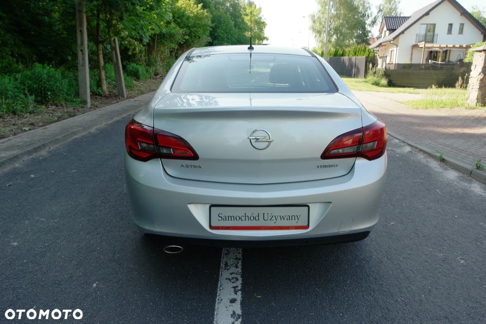 Opel Astra - 8