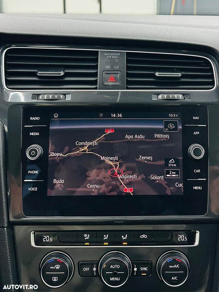 Volkswagen Golf 1.6 TDI SCR DSG Comfortline - 23