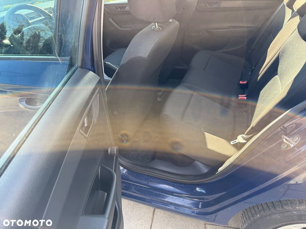 Skoda Fabia 1.0 MPI Cool Plus - 13