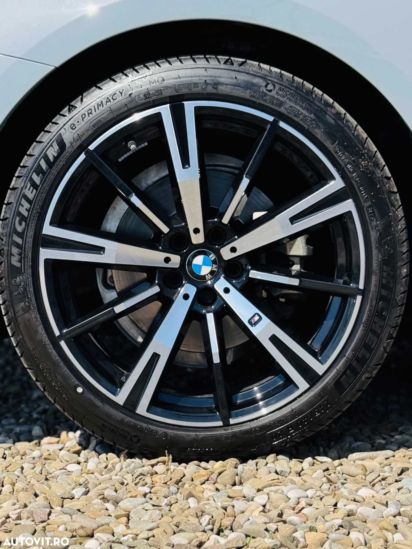 BMW Seria 5 520d xDrive AT MHEV - 39