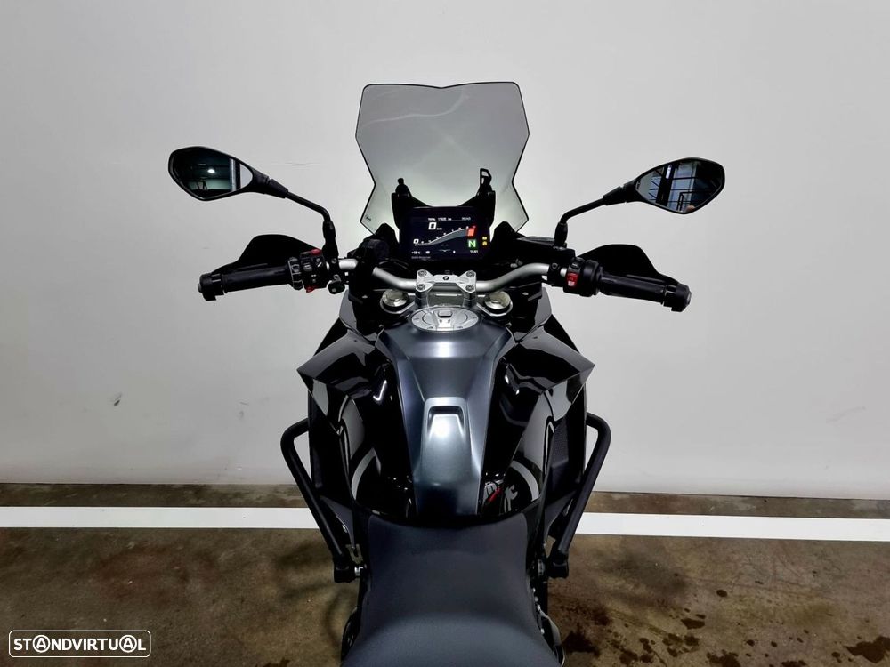 BMW F 900 XR 900 XR Triple Black - 9