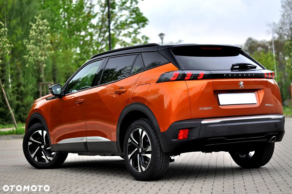 Peugeot 2008 ver-1-5-bluehdi-gt-s-s - 10