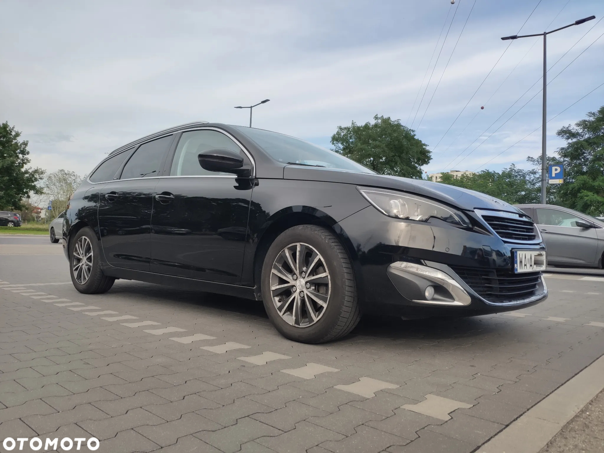 Peugeot 308 1.2 PureTech Allure S&S - 13