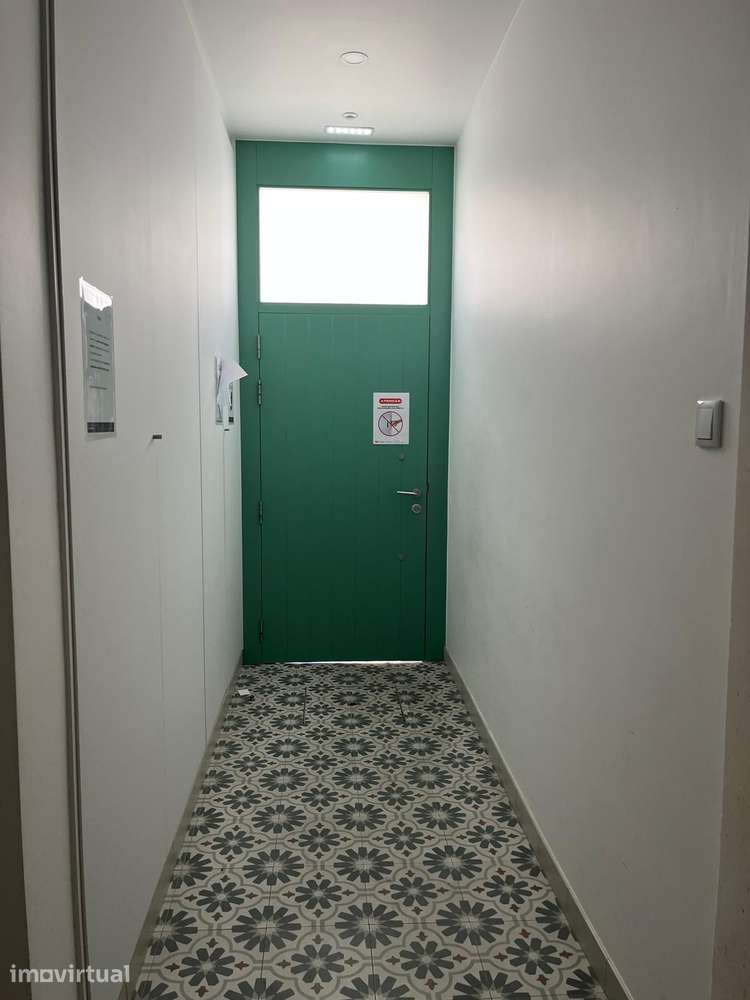 T1 para arrendamento no centro histórico de Leiria - Grande imagem: 4/13