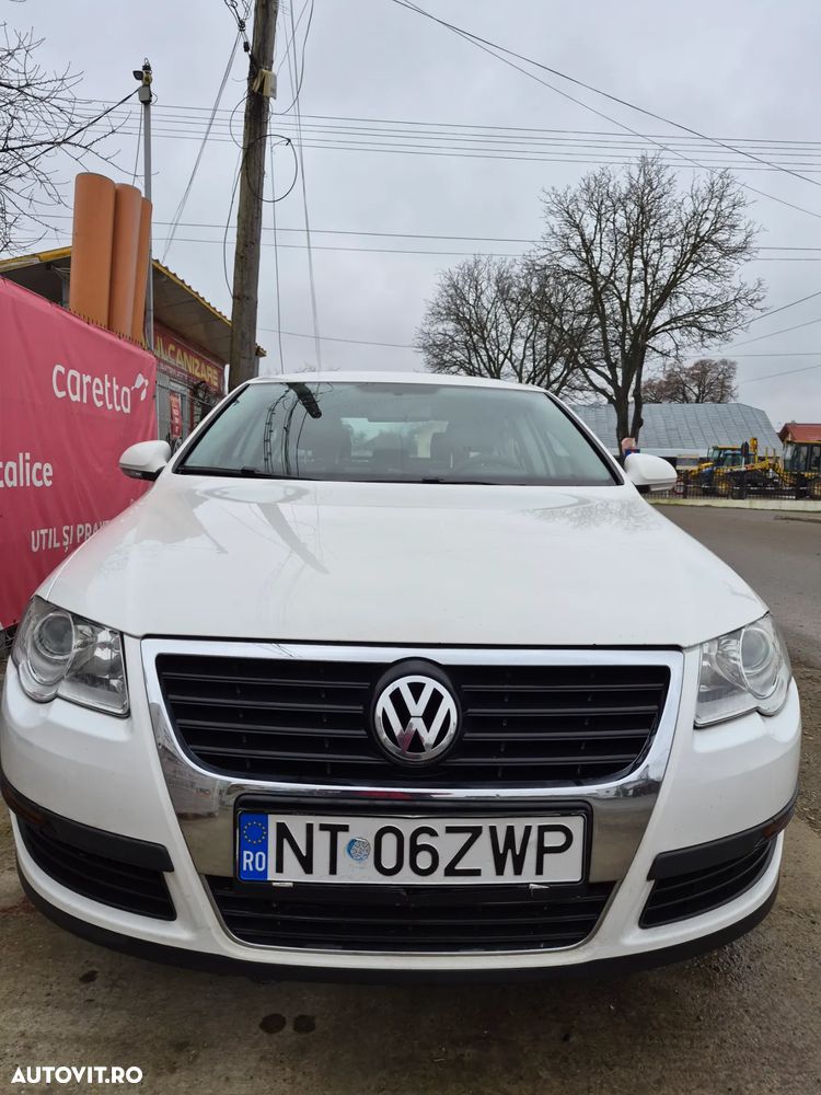 Volkswagen Passat - 2