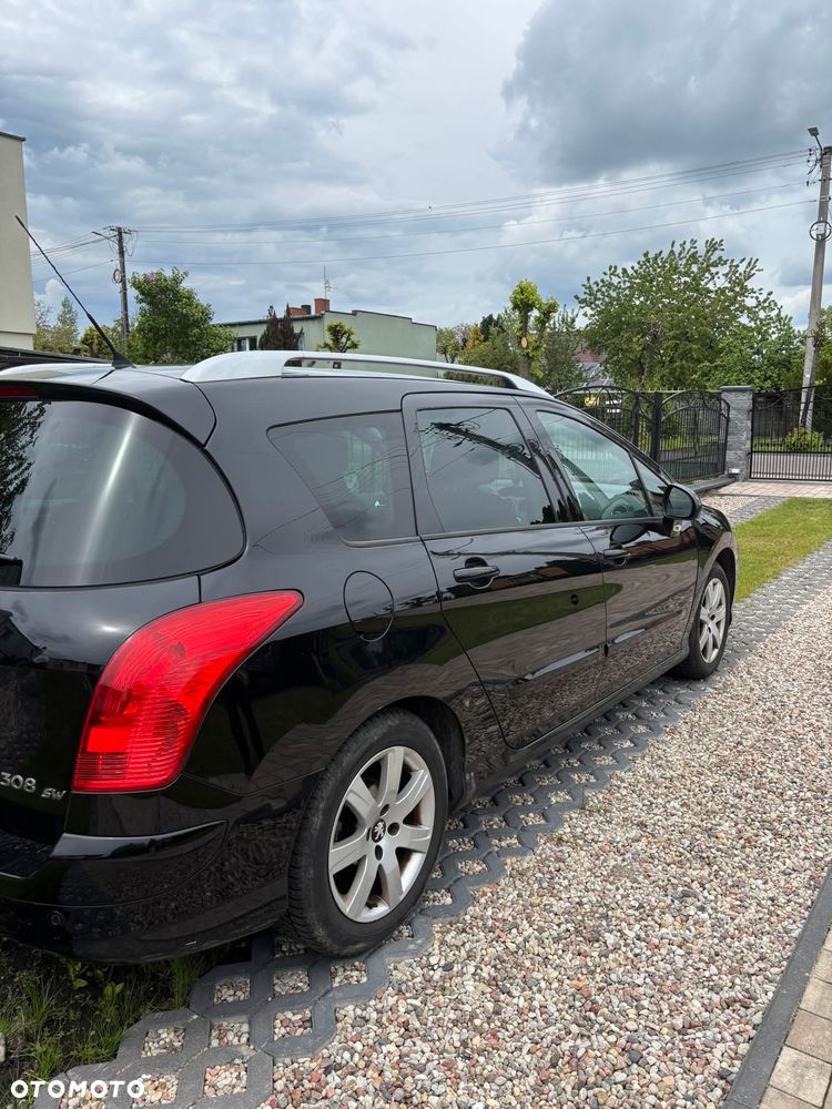 Peugeot 308 - 3